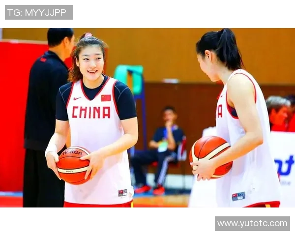 中国女篮球运动员的崛起与发展历程探讨 中国女篮球运动员的崛起与发展历程探讨